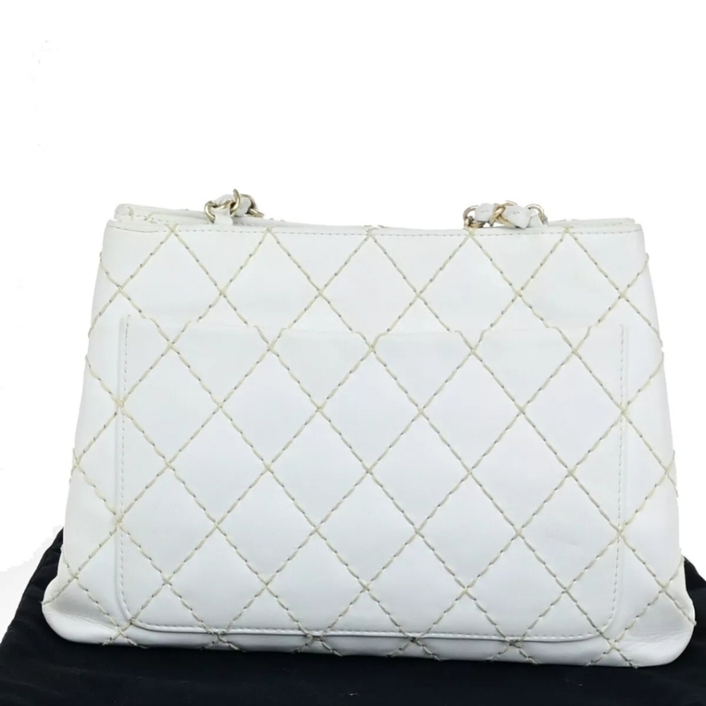 CHANEL 🔥Rare🔥 Wild Stitch Lambskin Quilted Chain Shoulder Bag! - Picture 4 of 16